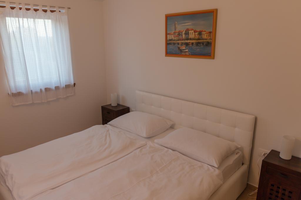 Apartments Athos Rabac Eksteriør bilde