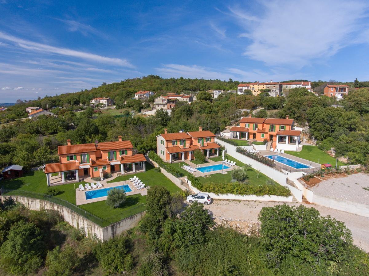 Apartments Athos Rabac Eksteriør bilde